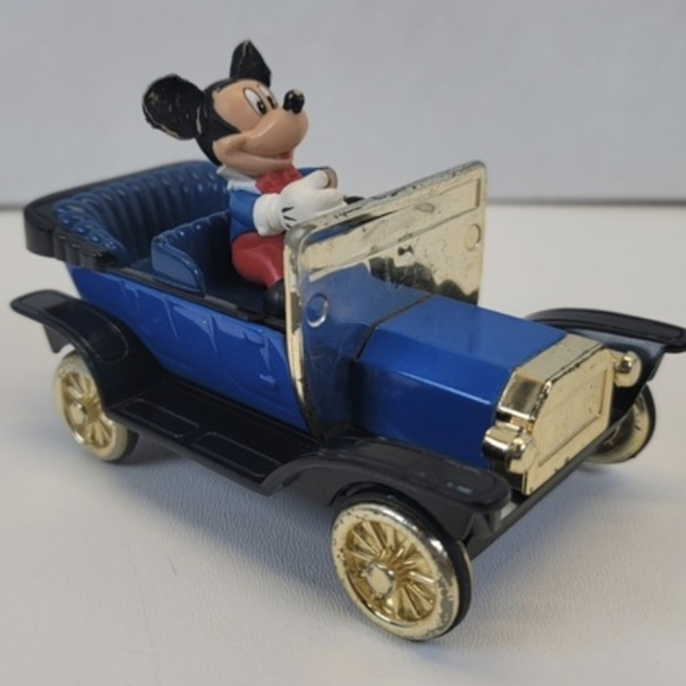 Vintage Walt Disney Plastic Mickey Mouse Blue Classic Car Pull Back Drive Toy